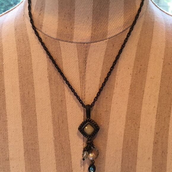 LIA SOPHIA Necklace!  - Picture 6 of 9